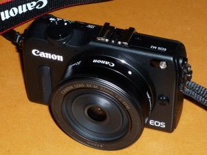 Canon(Lm) EOS M2
